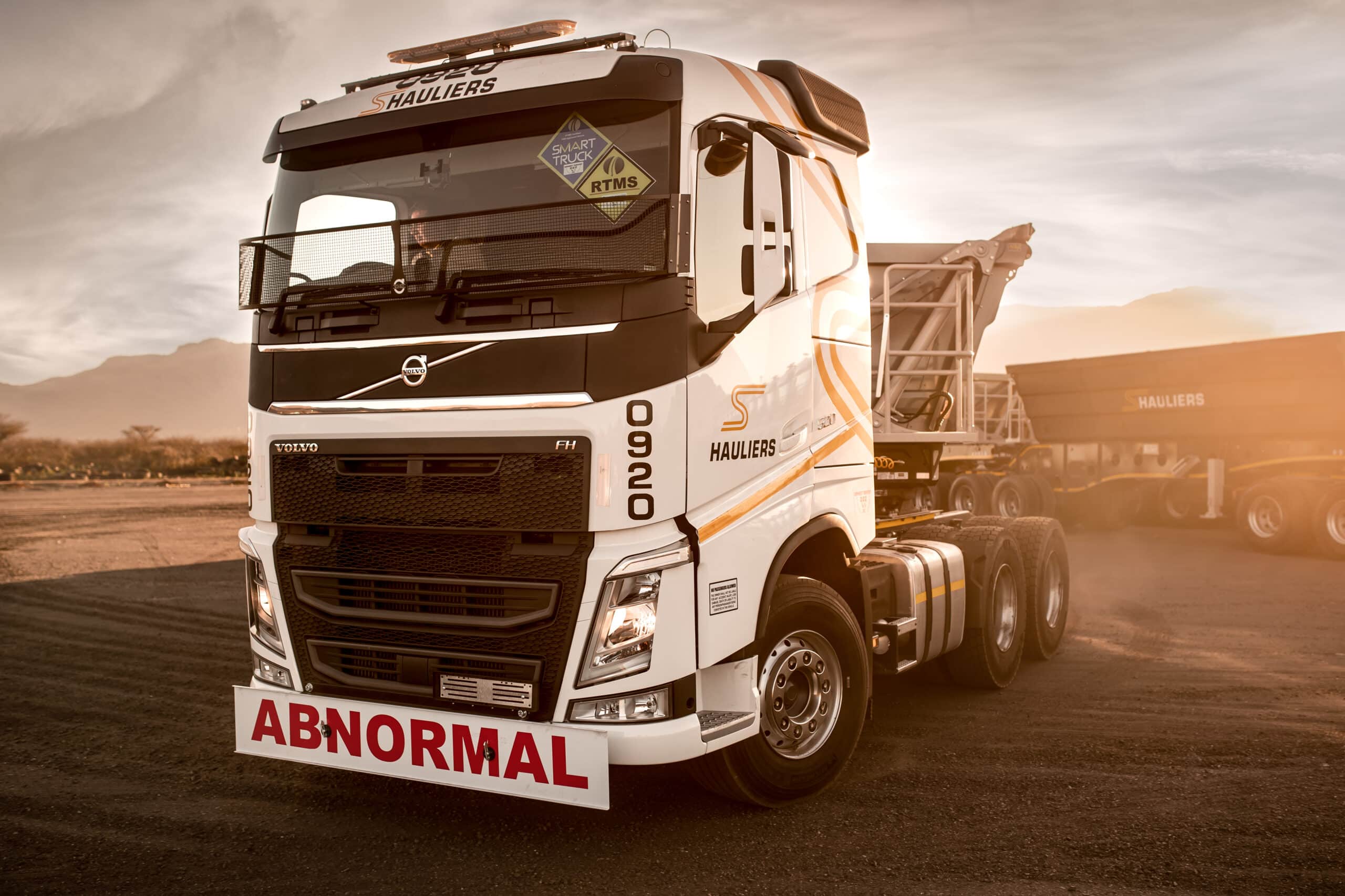 Transmac Logistics RTG Divisions | South Africa Trucking & Logistics Solutions